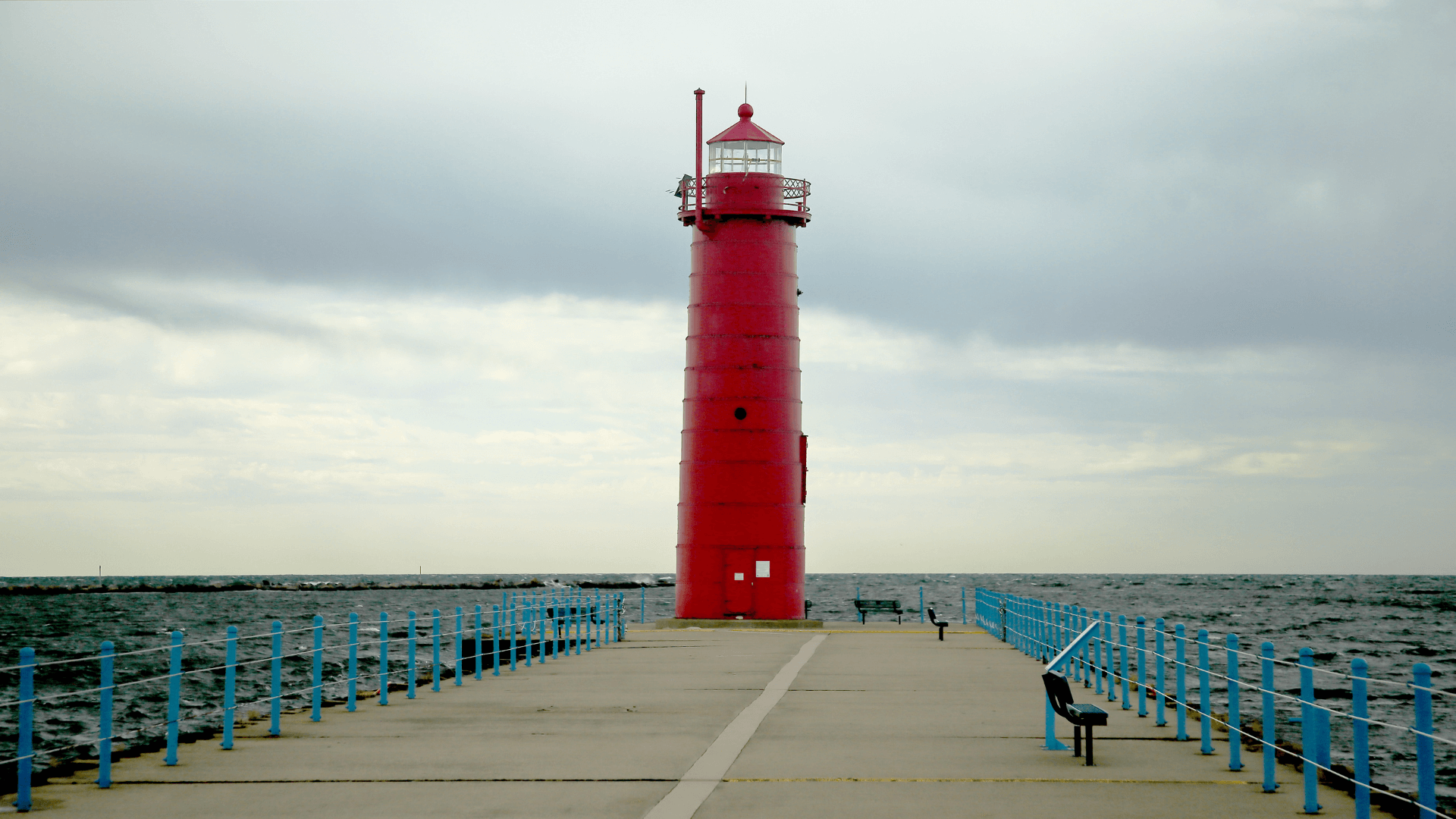 red lighthouse in muskegon